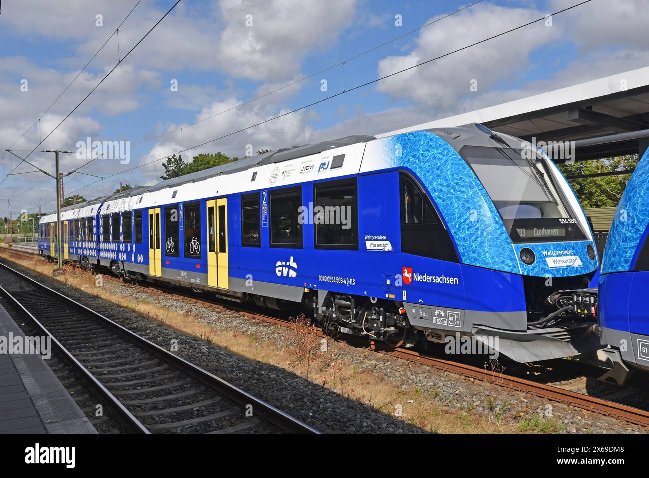 Europe, Germany, Lower Saxony, hydrogen train RB33 Cuxhaven - Bremerhaven - Bremervörde - Buxtehude, first permanent hydrogen train service in the world Stock Photo