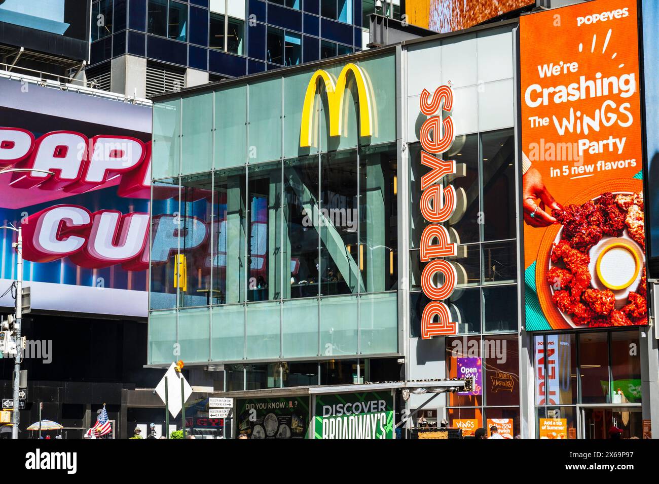 McDonald s And Popeye s Restaurants Times Square NYC USA 2024 Stock mcdonald-s-and-popeye-s-restaurants-times-square-nyc-usa-2024-stock