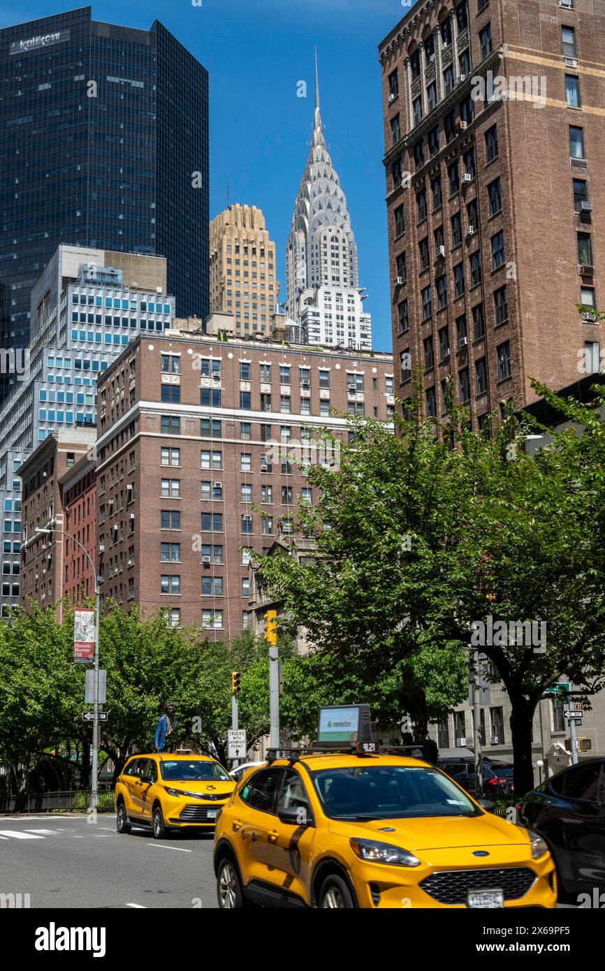 Office buildings as seen from Park Avenue in Murray Hil, 2024, NYC, USA ...