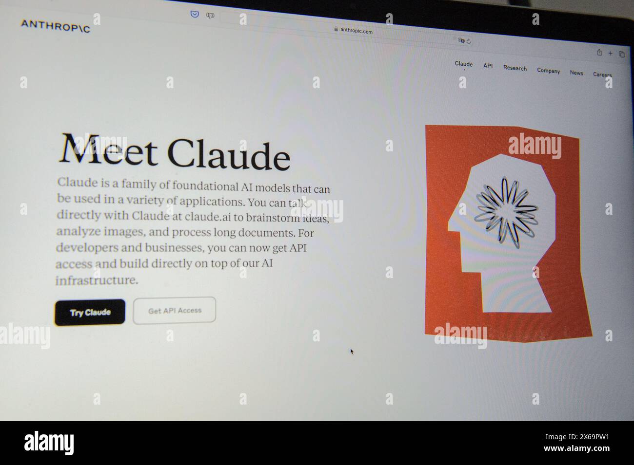 Claude chatbot hi-res stock photography and images - Alamy