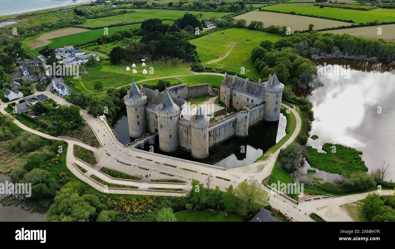 drone-photo-suscinio-castle-france-europe-stock-photo-alamy