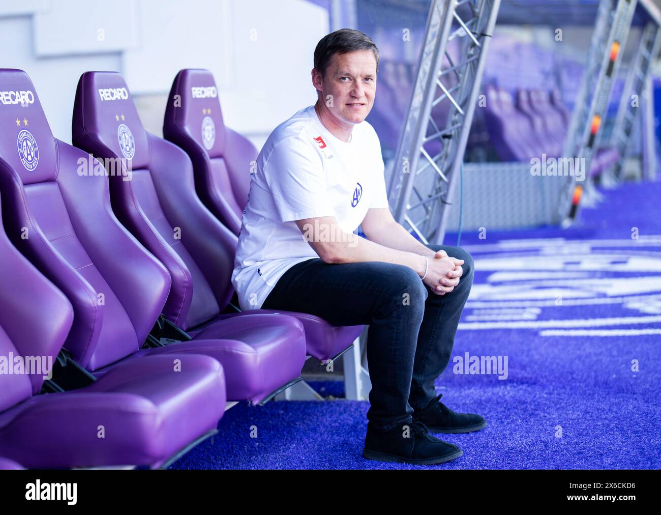 ABD0081 20240514 - WIEN - ÖSTERREICH: Interimstrainer Christian Wegleitner am Dienstag, 14. Mai 2024, im Rahmen einer PK von FK Austria Wien. - FOTO: APA/GEORG HOCHMUTH - 20240514 PD4453 Stock Photo