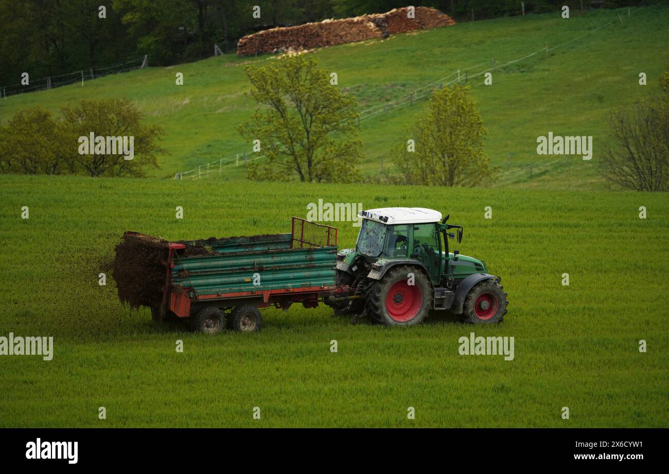 Traktor bei der Arbeit Stock Photo