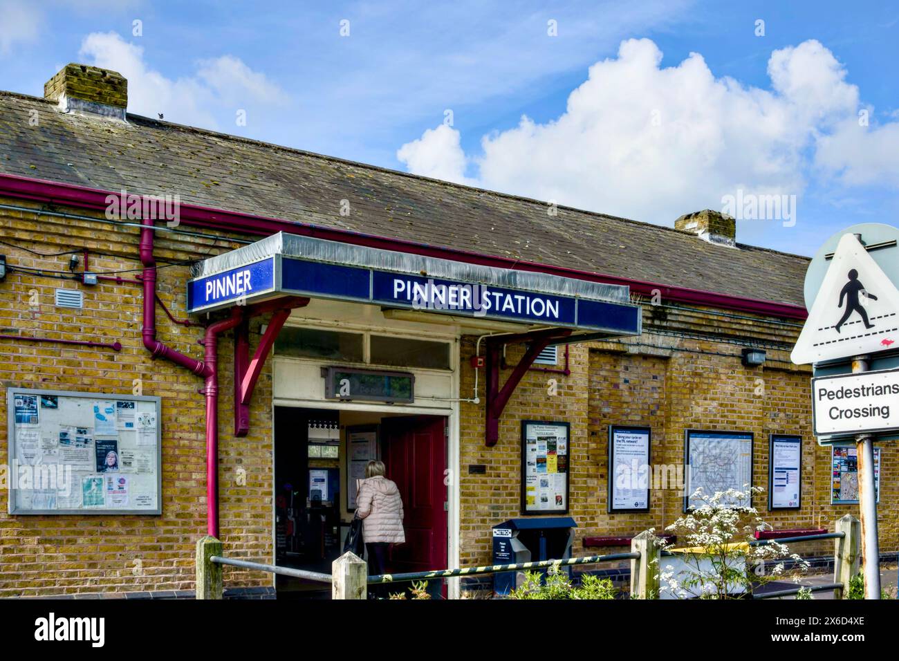 Metropolitan railway hires stock photography and images Alamy