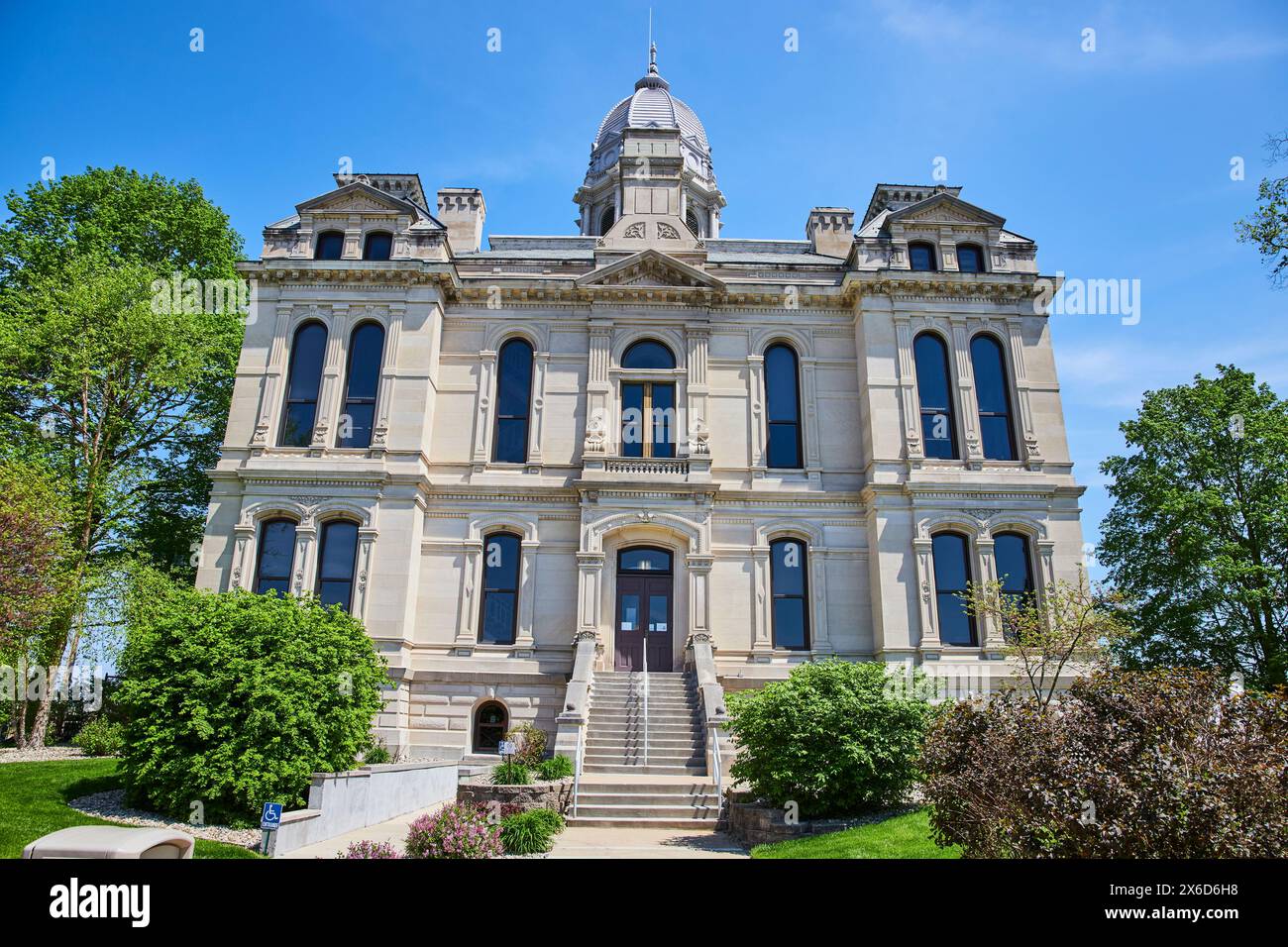 Classical Courthouse Architecture with Lush Greenery, Warsaw Indiana