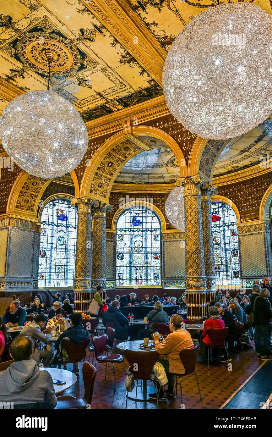 V And A Cafe The World s Oldest Museum Restaurant Victoria And Albert V And A Cafe The World s Oldest Museum Restaurant Victoria And Albert