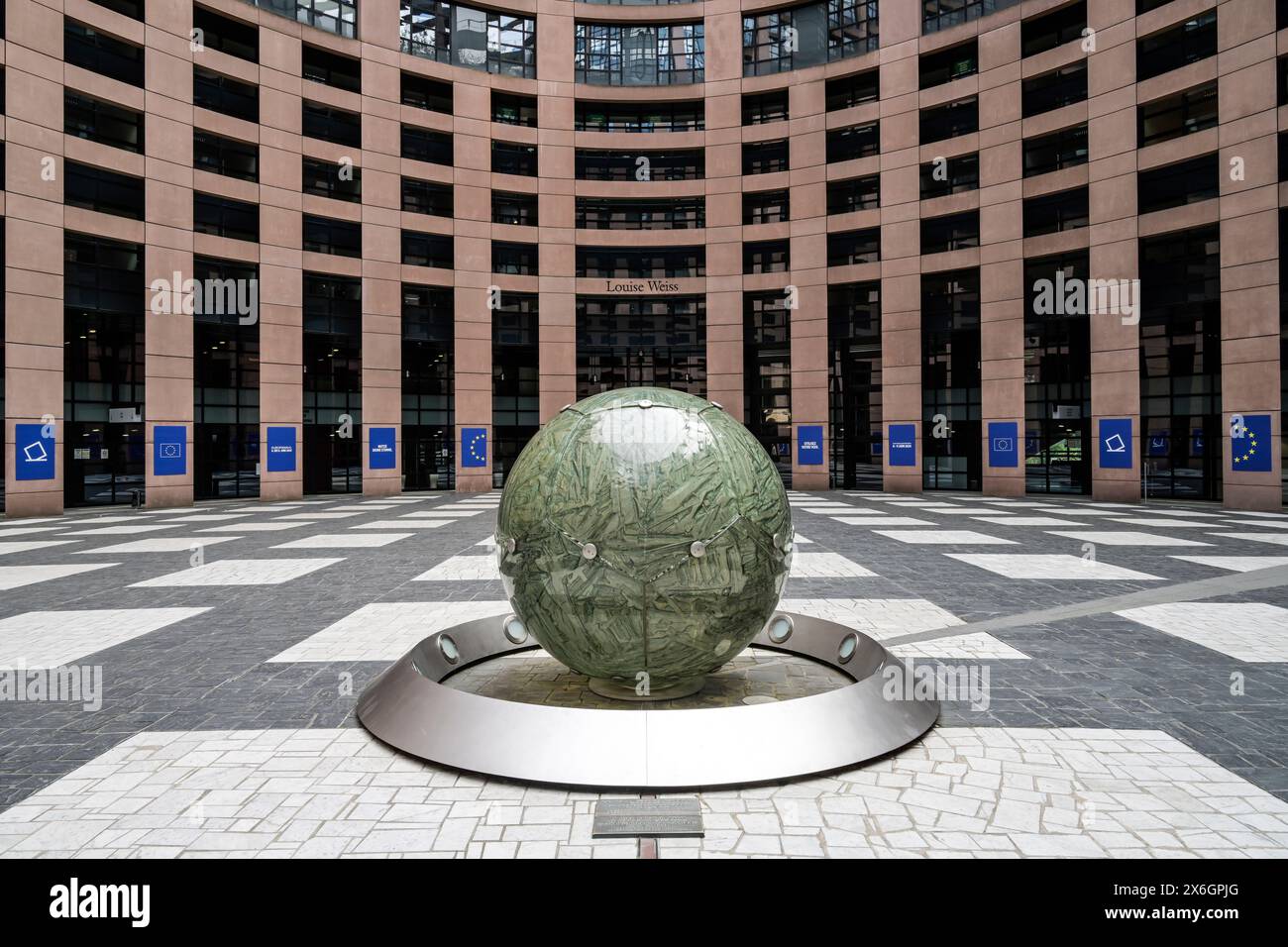 Innenhof, Europäisches Parlament, 1 All. du Printemps, Straßburg, Département Bas-Rhin, Frankreich Stock Photo