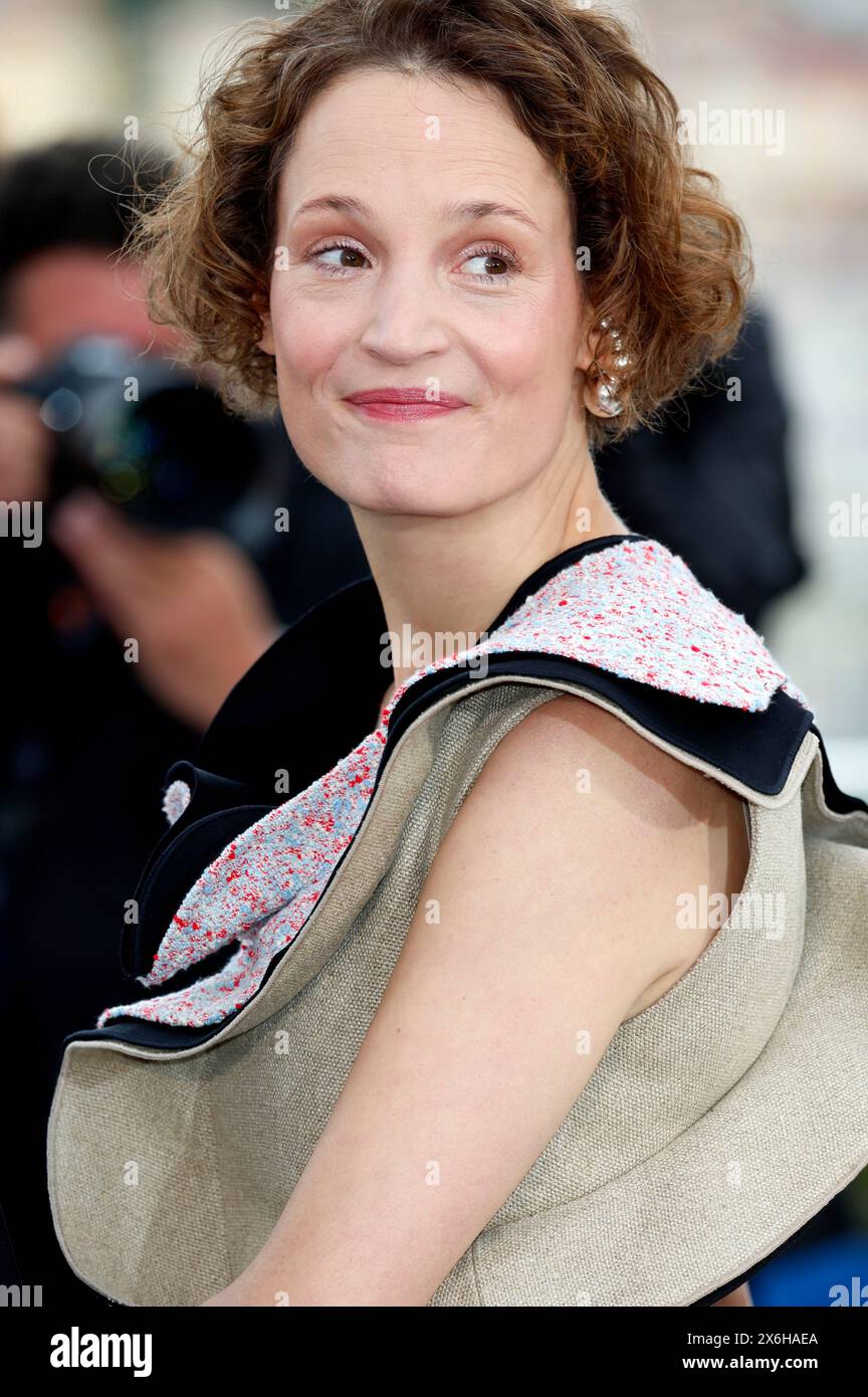 Vicky Krieps beim Photocall der Un Certain Regard Jury auf dem Festival
