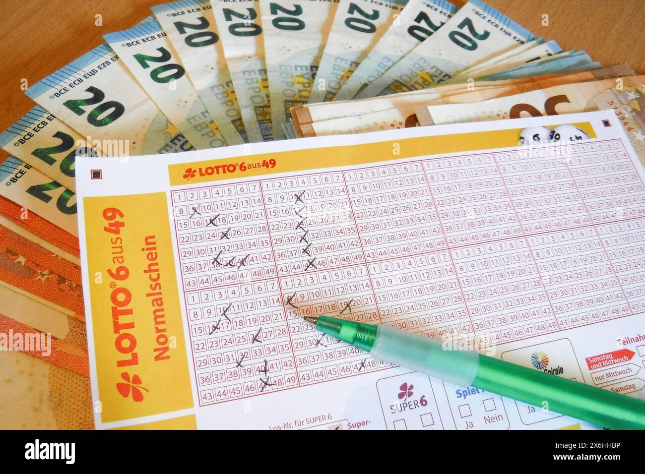 gluckpilz-hi-res-stock-photography-and-images-alamy