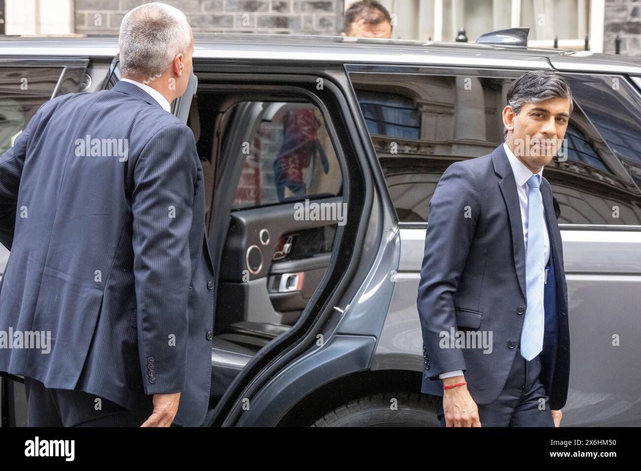 London, UK. 15th May, 2024. Rishi Sunak, Prime Minister, returns to 10 Downing Street from Prime Ministers Questions. Credit: Ian Davidson/Alamy Live News Stock Photo