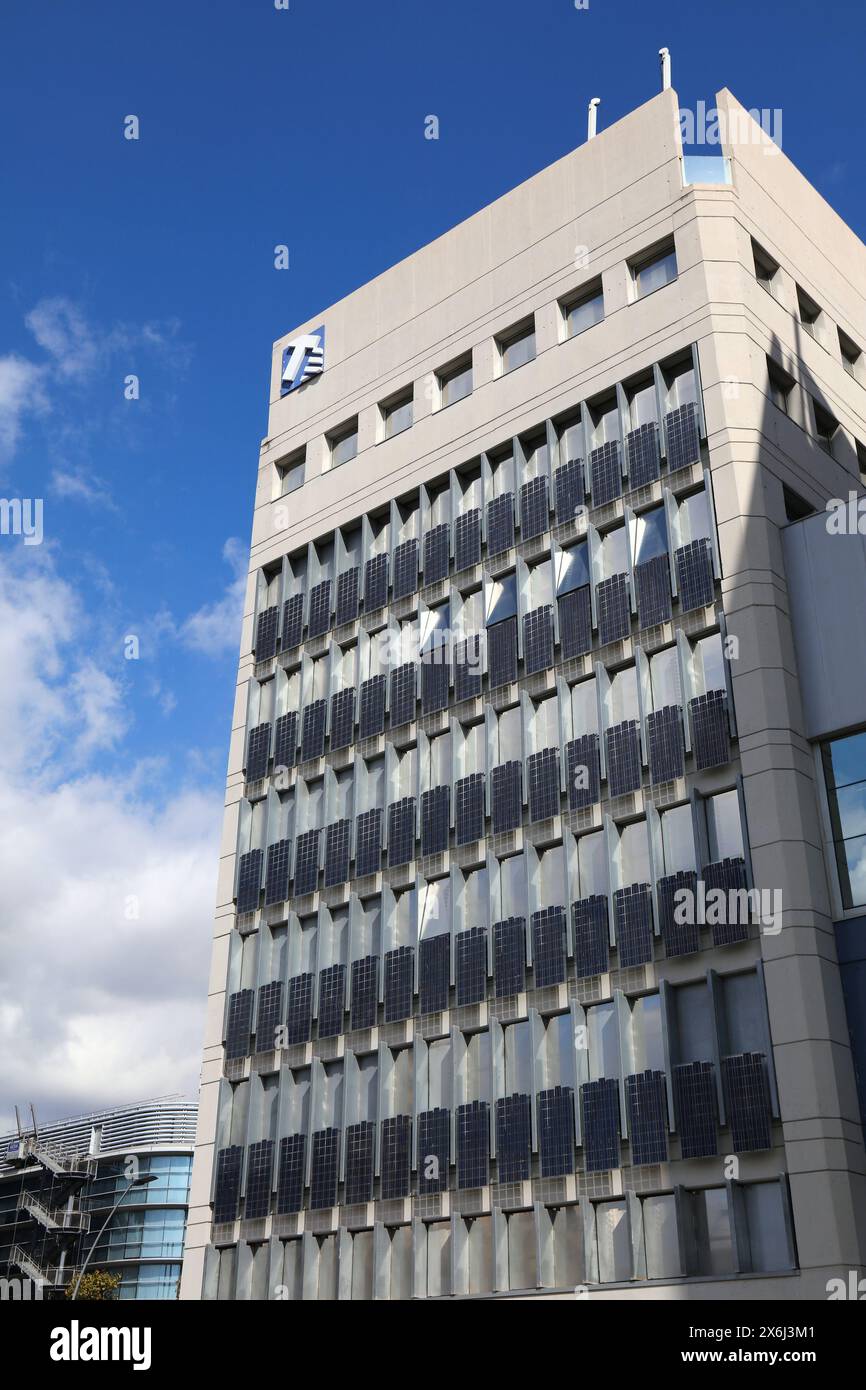Transit servei catala hires stock photography and images Alamy