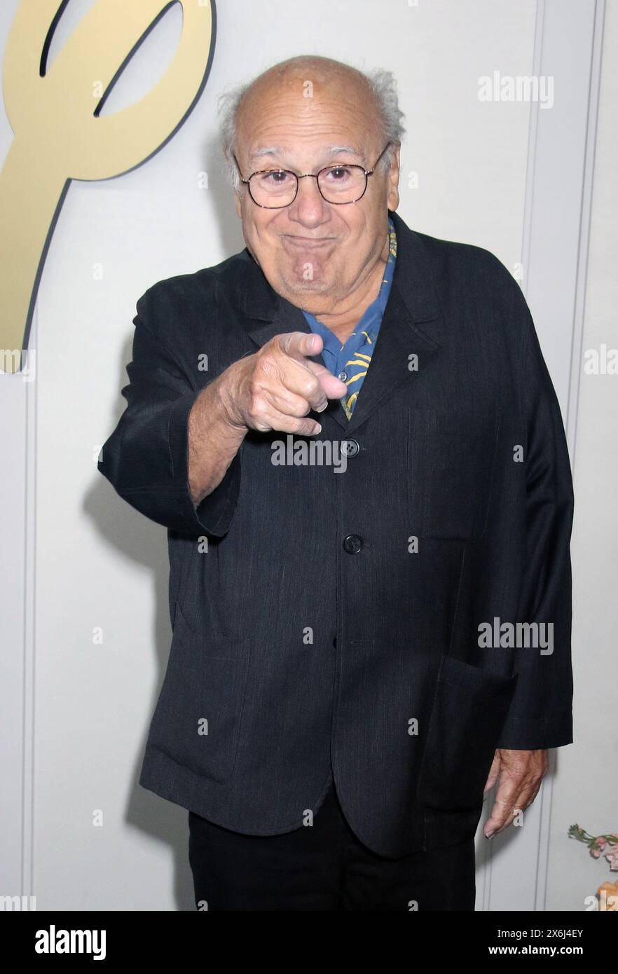 Danny devito 2024 upfront hi-res stock photography and images - Alamy