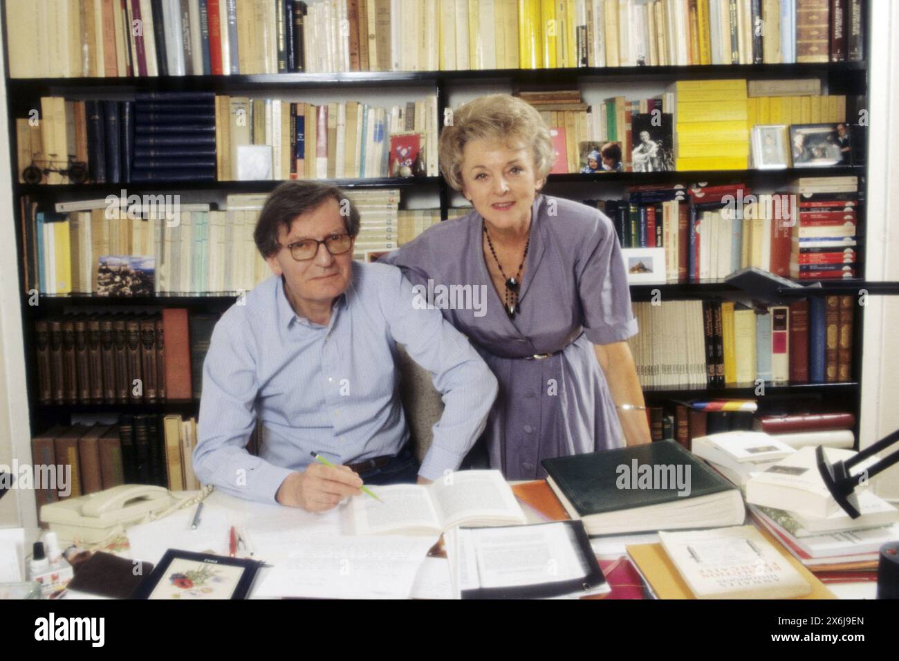 OZOUF Jacques et Mona - Date : 19950308 ©John Foley/Opale.photo Stock Photo