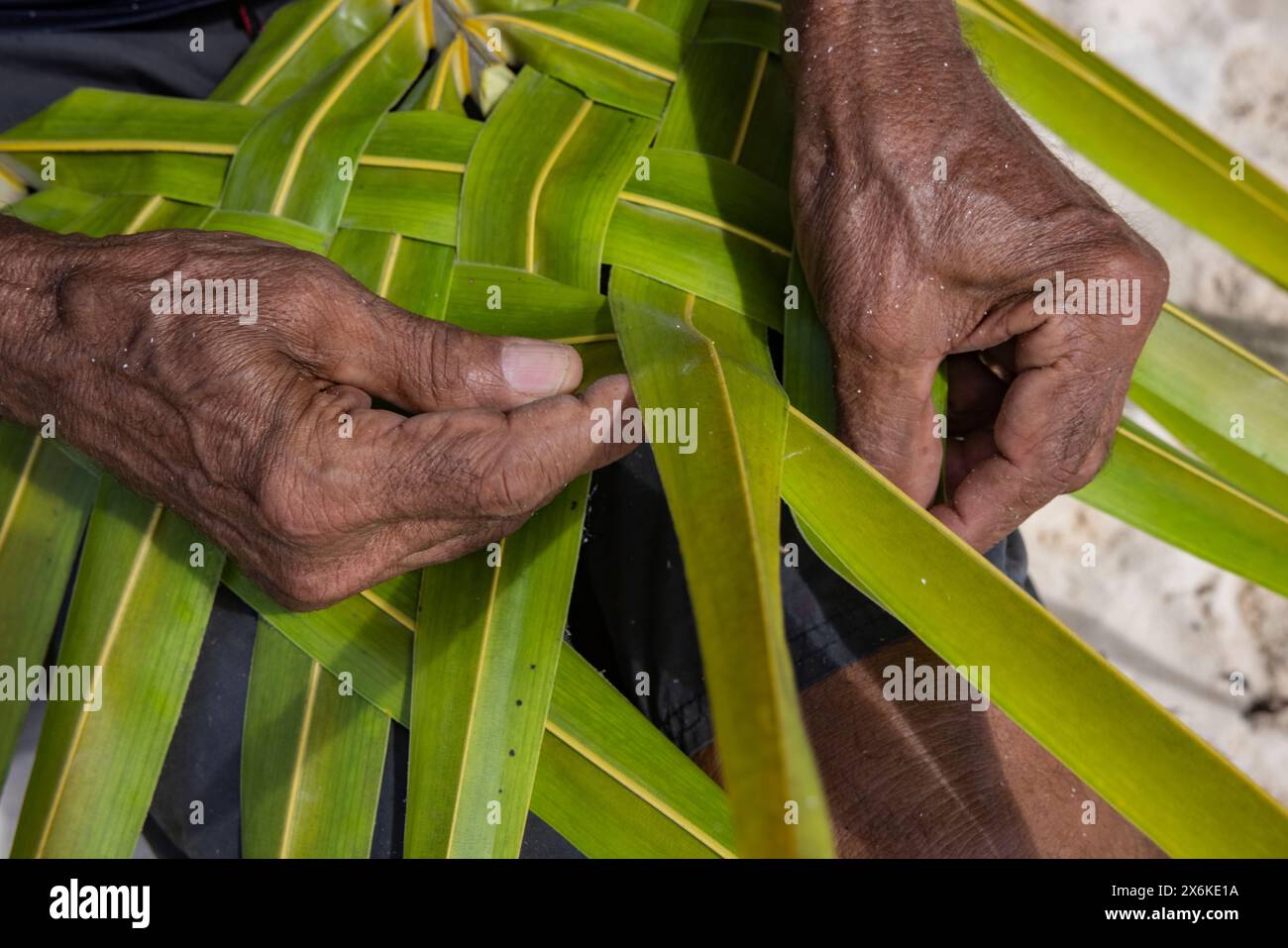 Indian weaving basket hires stock photography and images Alamy