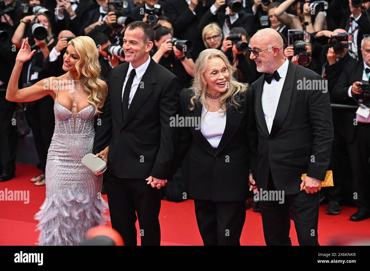 Liam Dunaway O'Neill, Faye Dunaway and Laurent Bouzereau attend