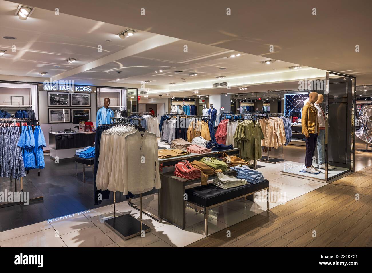 Michael kors outlet store hi res stock photography and images Alamy