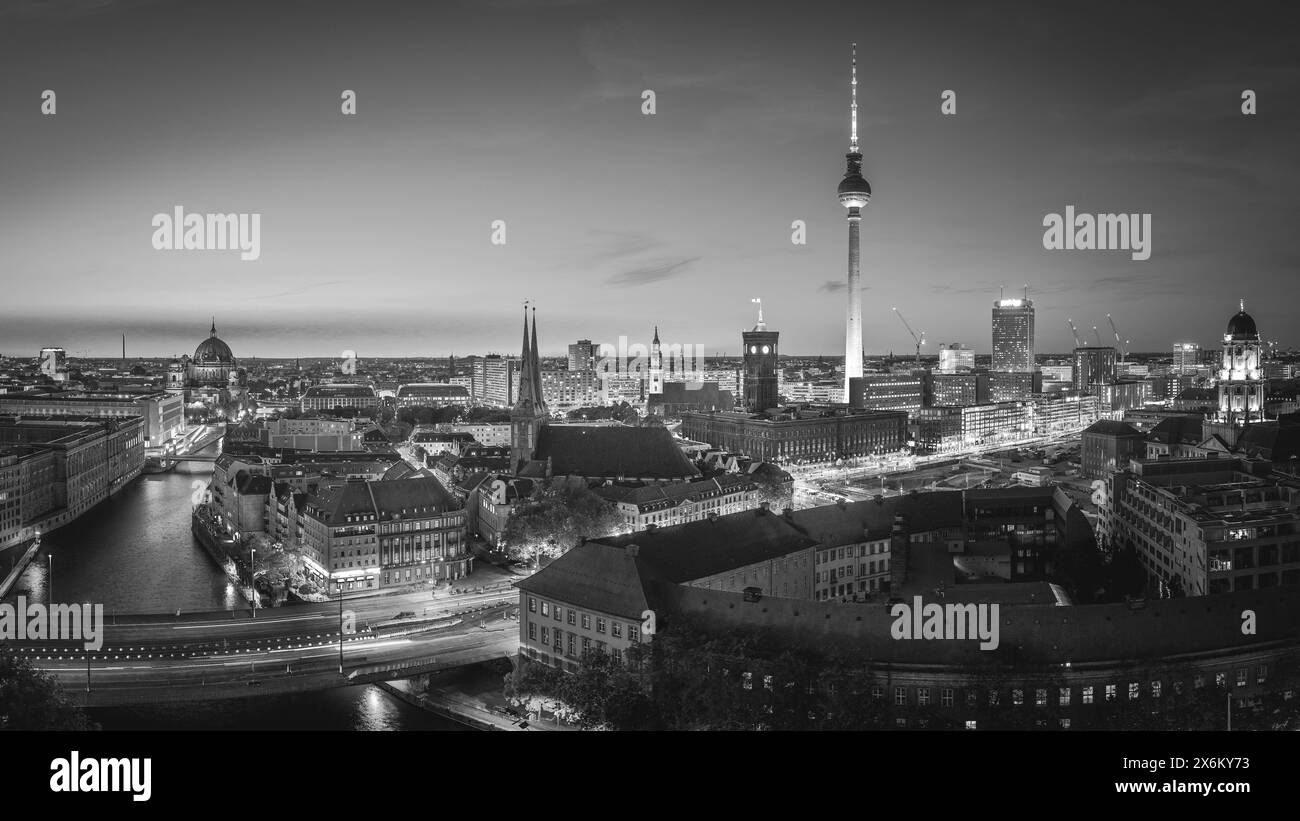 Europa zentrum berlin Black and White Stock Photos & Images - Alamy