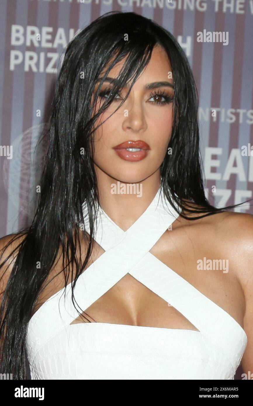 10th Annual Breakthrough Prize Ceremony at the Academy Museum of Motion Pictures on April 13, 2024 in Los Angeles, CA Featuring: Kim Kardashian Where: Los Angeles, California, United States When: 13 Apr 2024 Credit: Nicky Nelson/WENN Stock Photo