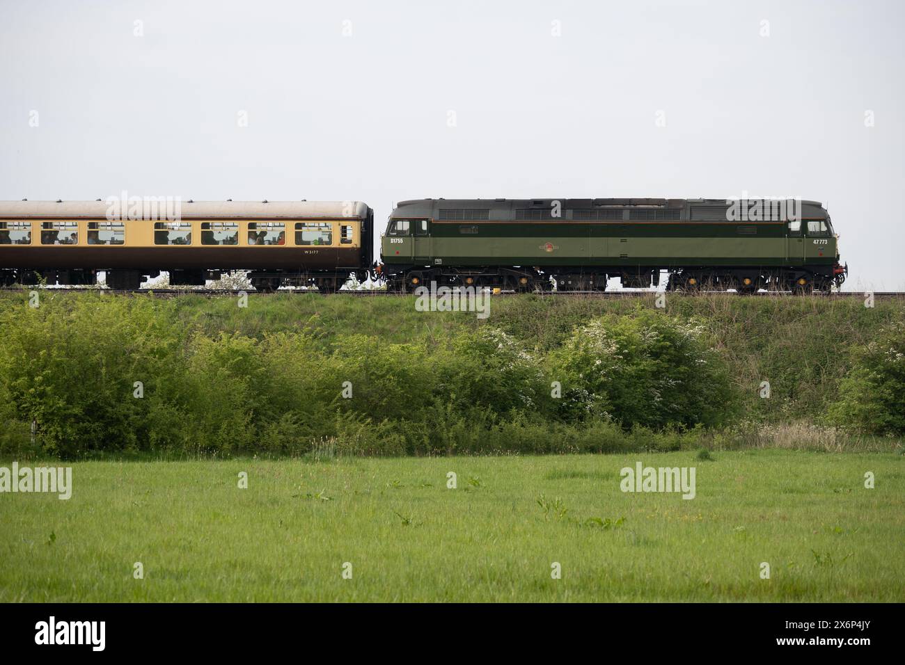 Class 47 diesel locomotive No. 47773 (D1755) at Hatton Bank, Warwickshire, England, UK Stock Photo