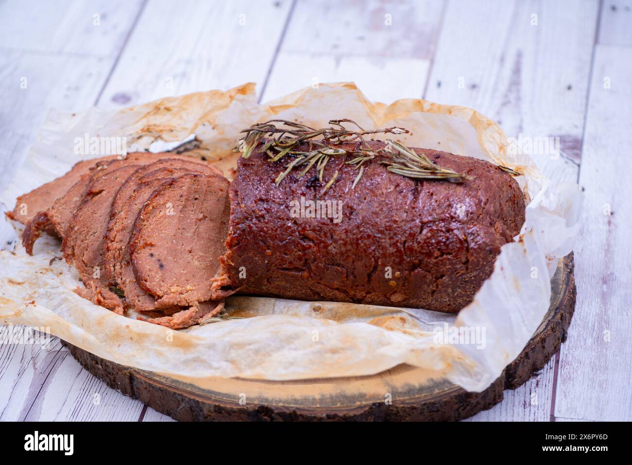 Vegan seitan made out of vital wheat gluten and chikpeas as meat
