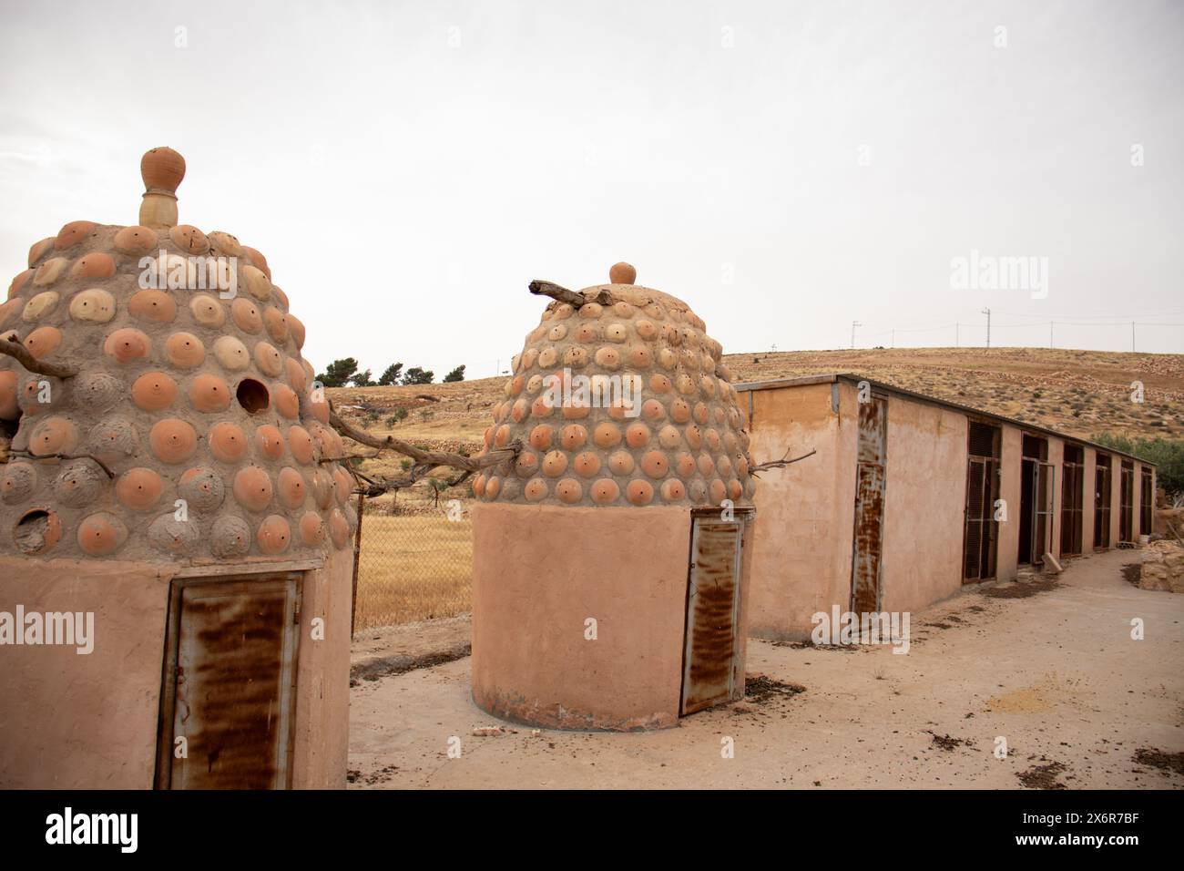 Modern mud architecture hi-res stock photography and images - Alamy