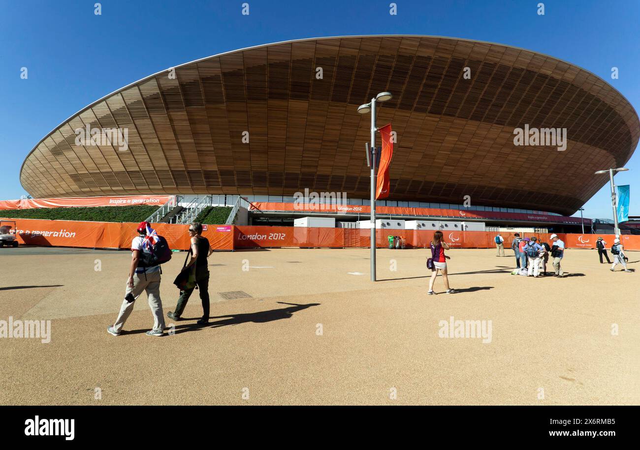 Wide-angle view of the Lee Valley VeloPark, during the 2012  Paralympic Games, Stratford Stock Photo