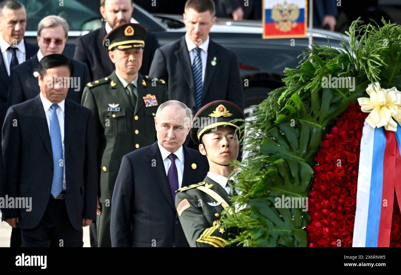 Beijing, China. 16th May, 2024. Russian President Vladimir Putin, during a wreath laying ceremony at the Monument to the People's Heroes in Tiananmen Square, May 16, 2024, in Beijing, China. Credit: Kremlin Pool/Russian Presential Press Service/Alamy Live News Stock Photo