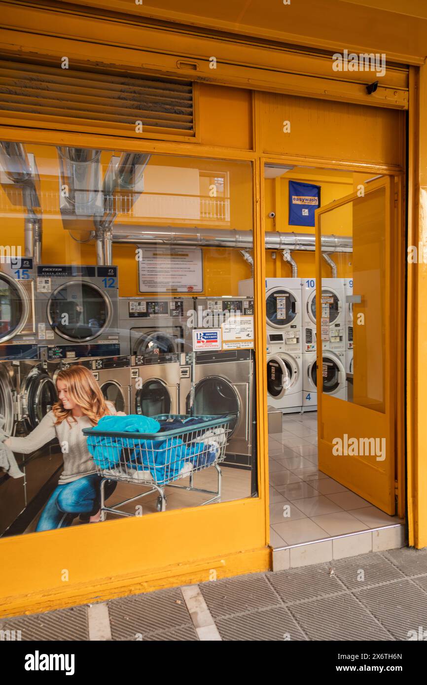 Easywash launderette , Athens, Greece Stock Photo - Alamy