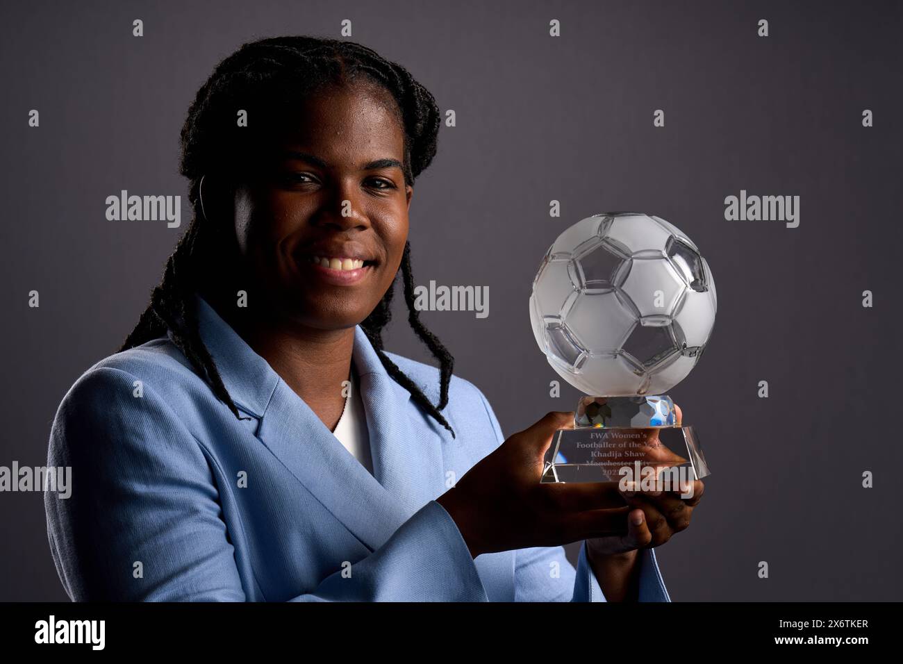 Manchester City's Khadija Shaw with her FWA Women's Football of the