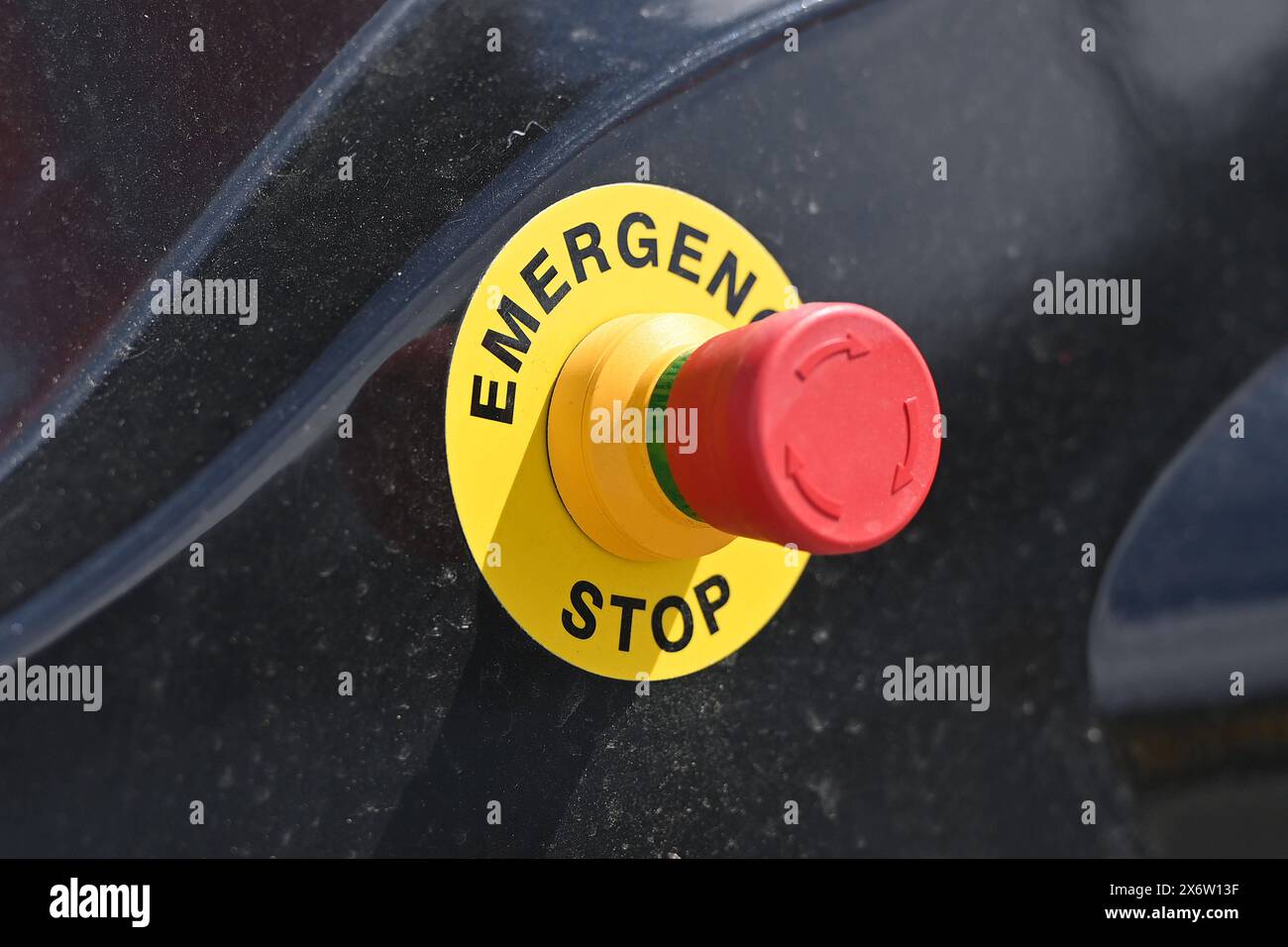Emergency Stop Schalter, Not Stop Schalter.Close Up. *** Emergency Stop switch, Not Stop switch Close Up Stock Photo