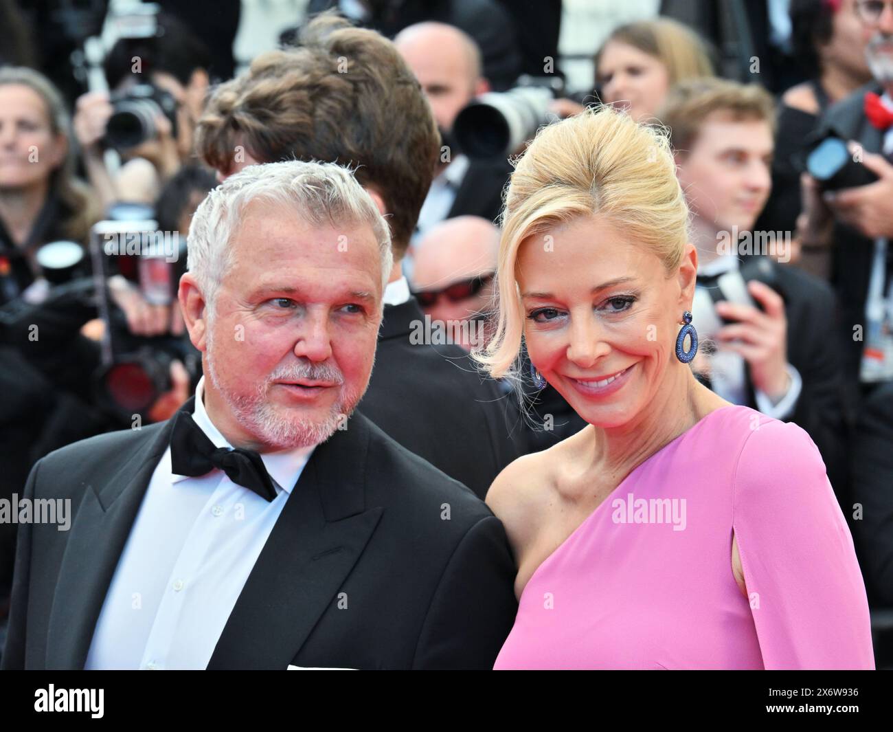 Olivier de givenchy hi res stock photography and images Alamy