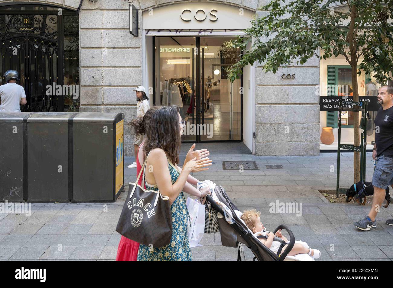 Cos brand hi res stock photography and images Alamy