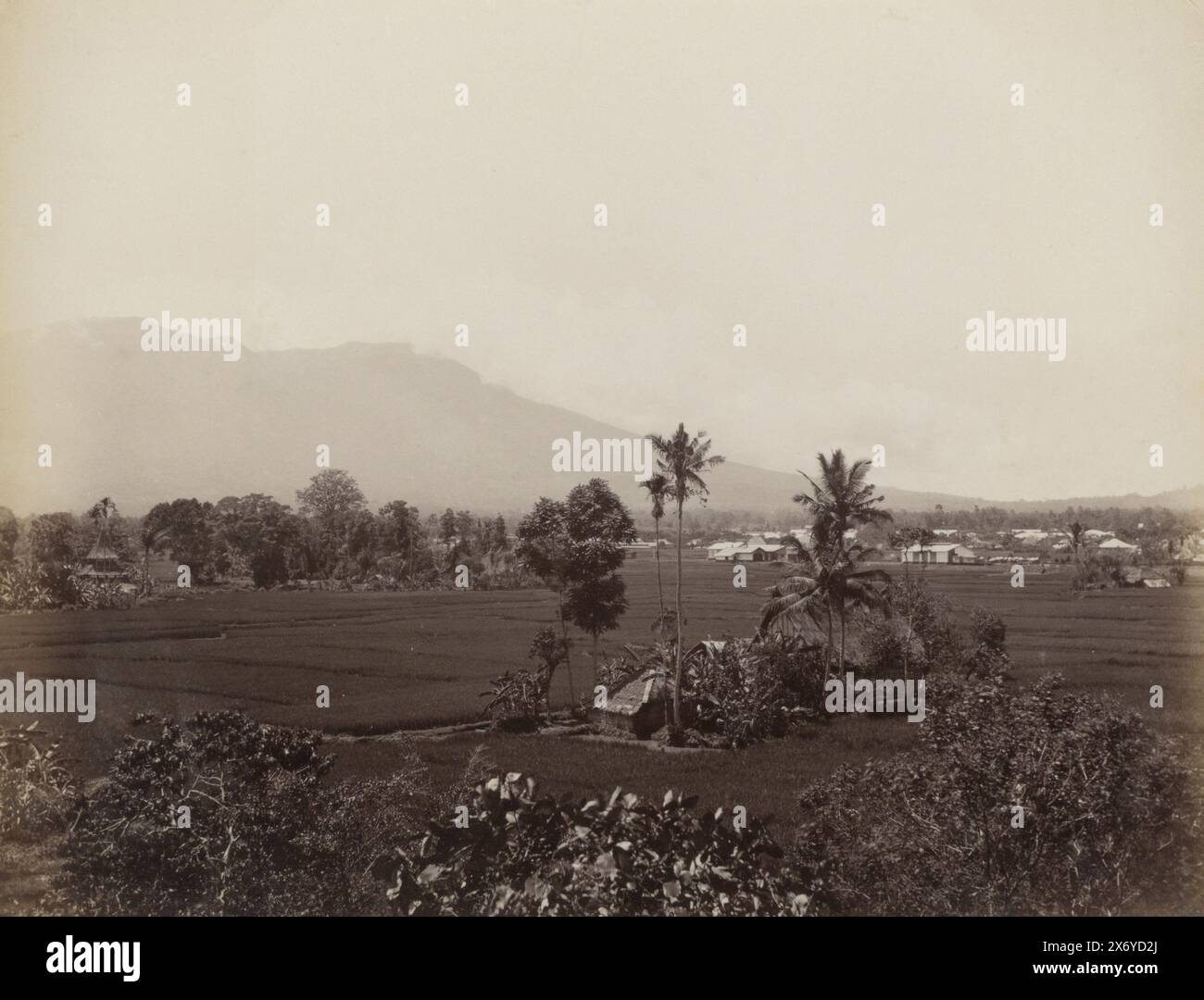 View of Fort de Kock on Sumatra, Part of the Photo Album of a trip through the United States, Honolulu, the Dutch East Indies, Aden, Zanzibar and Southern Africa., photograph, anonymous, Sumatra, c. 1860 - c. 1900, paper, albumen print, height, 209 mm × width, 274 mm Stock Photo