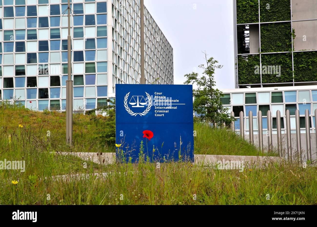 Dienstgebäude des Internationalen Strafgerichtshofs IStGH in Den Haag. Dienstgebäude des Internationalen Strafgerichtshofs IStGH in Den Haag. Den Haag Südholland Niederlande *** Office building of the International Criminal Court ICC in The Hague Office building of the International Criminal Court ICC in The Hague The Hague South Holland Netherlands Stock Photo