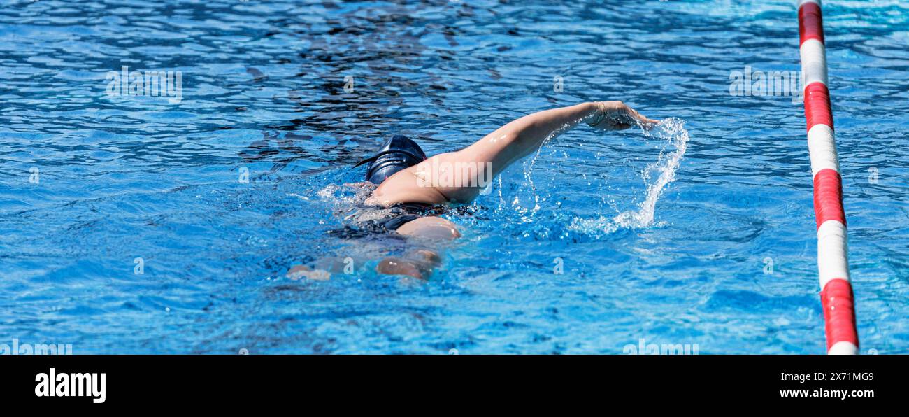 Hamburg, Germany. 17th May, 2024. A first swimmer does her laps in the ...