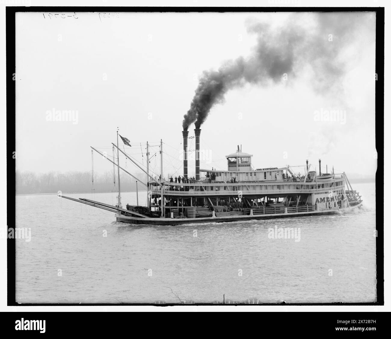 Early 1900s USA 2 photos of steam ferry on Detroit river Early 1900s USA 2 photos of steam ferry on Detroit river