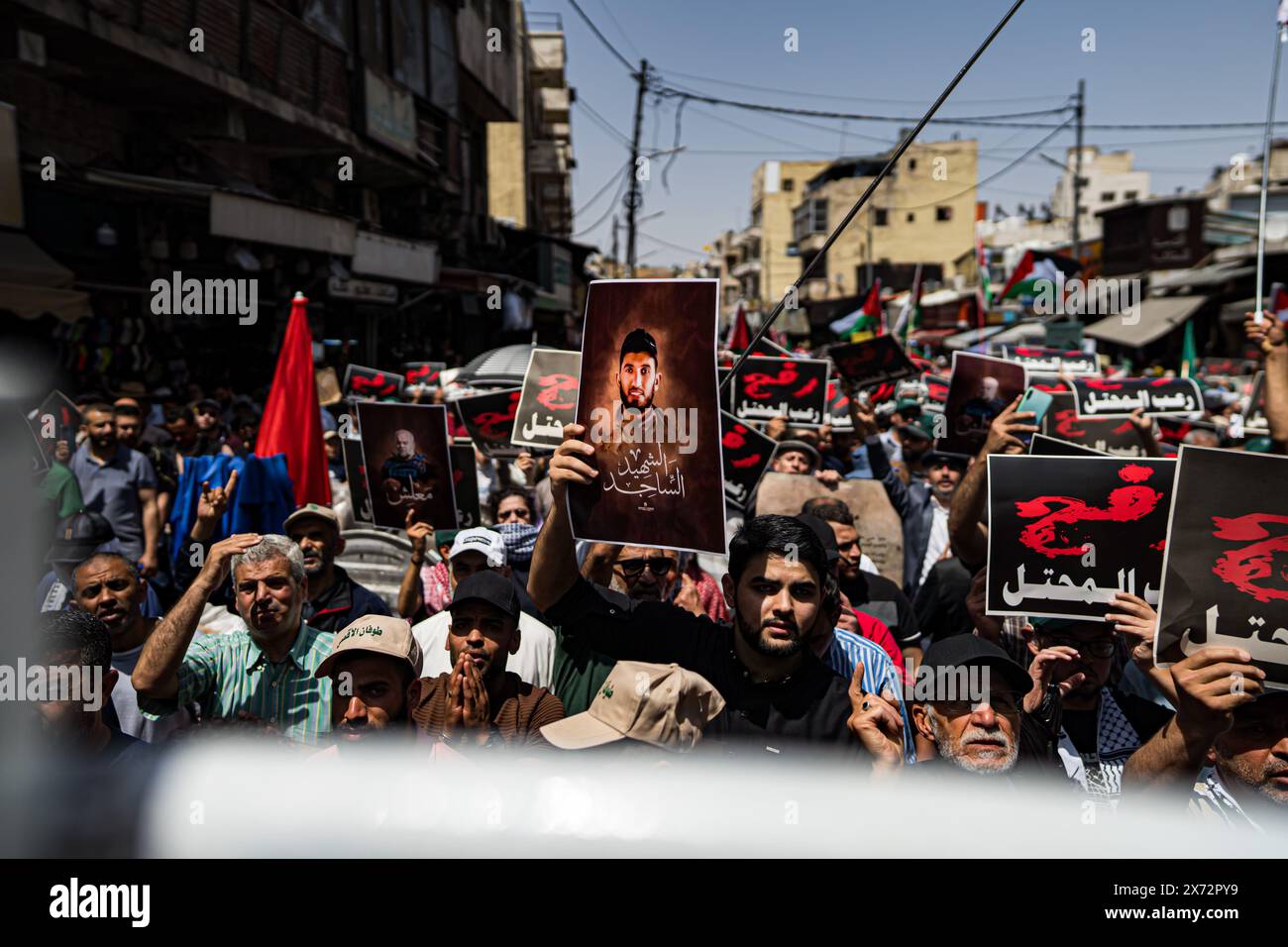Amman, Downtown, Jordan. 17th May, 2024. Pro-Palestine demonstrations