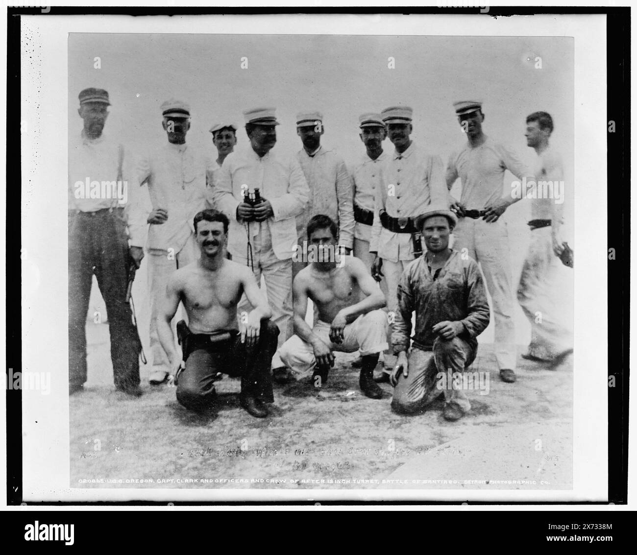 Captain officers crew on Black and White Stock Photos & Images - Alamy