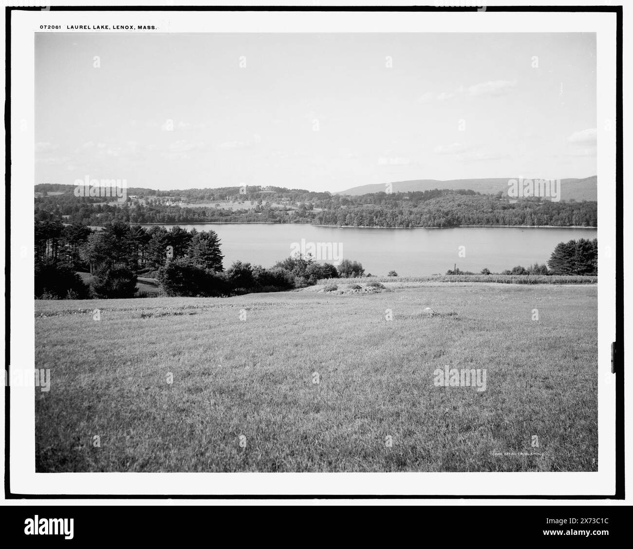 Laurel Lake, Lenox, Mass., Erskine Park, estate of George Westinghouse (1846-1914), across lake at left., Detroit Publishing Co. no. 072061., Gift; State Historical Society of Colorado; 1949,  Lakes & ponds. , United States, Massachusetts, Lenox. , United States, Massachusetts, Laurel Lake. Stock Photo