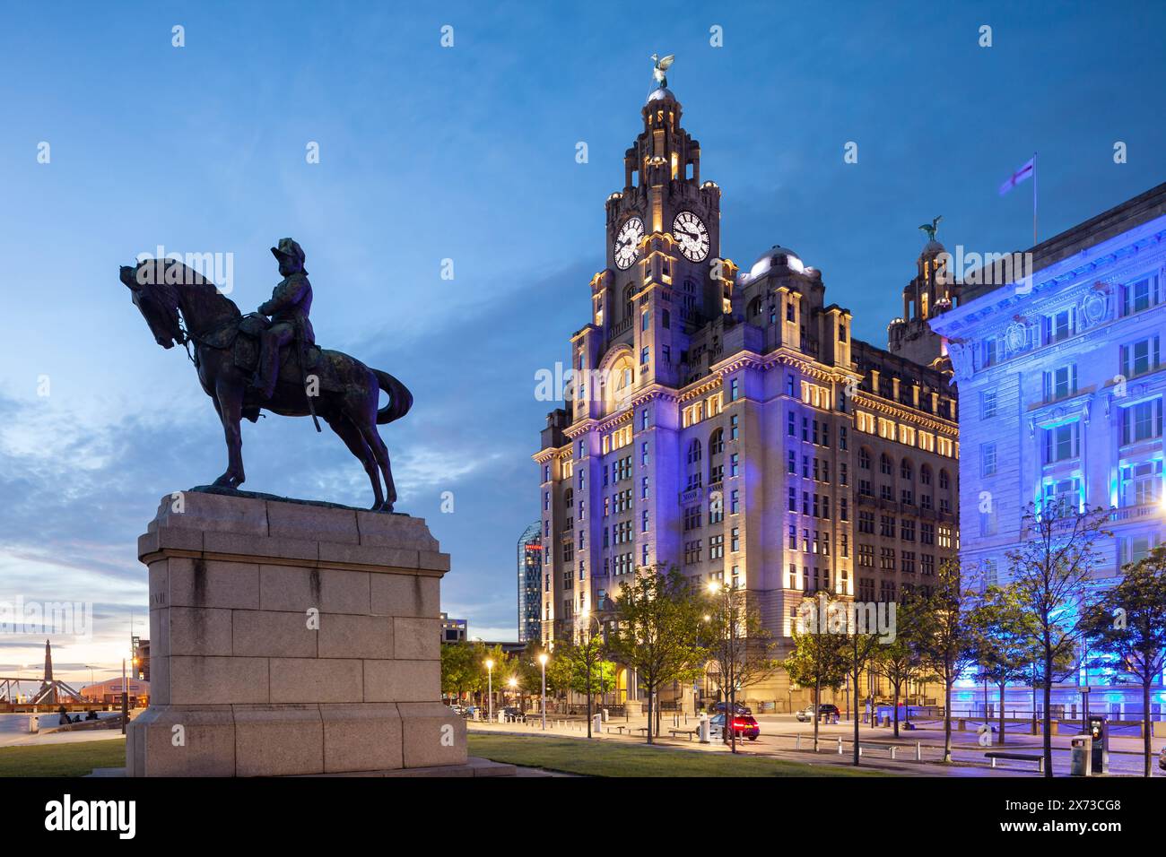 Edward VII statue on Liverpool waterfront, England Stock Photo Alamy