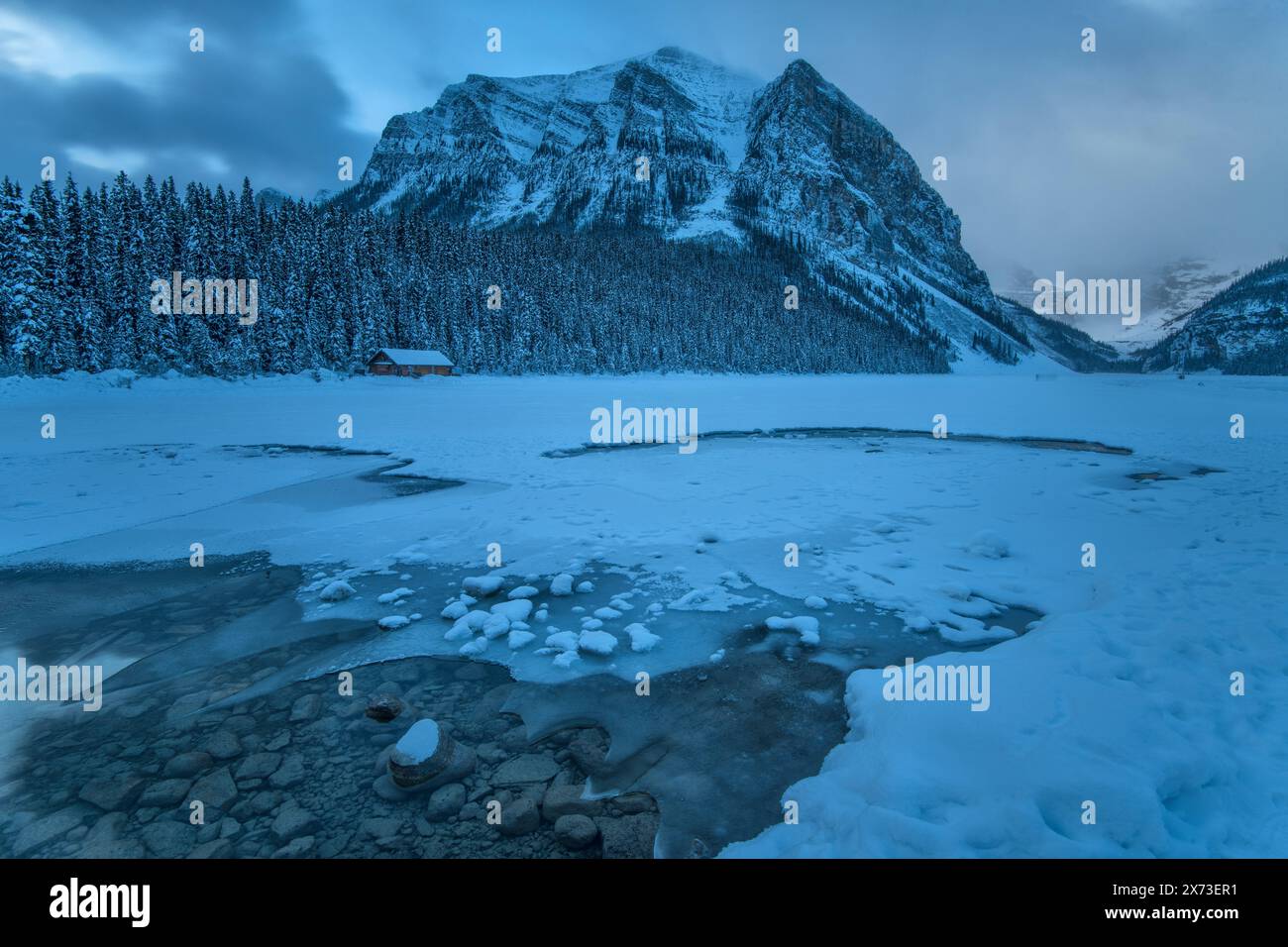 Canada, Alberta, Rocky Mountains, Banff, National Park, Lake Louise in winter Stock Photo