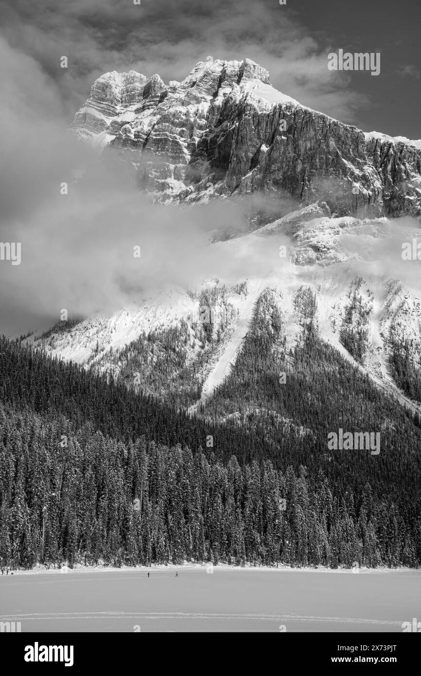 Canada, Alberta, Rocky Mountains, Yoho National Park, Emerald lake and