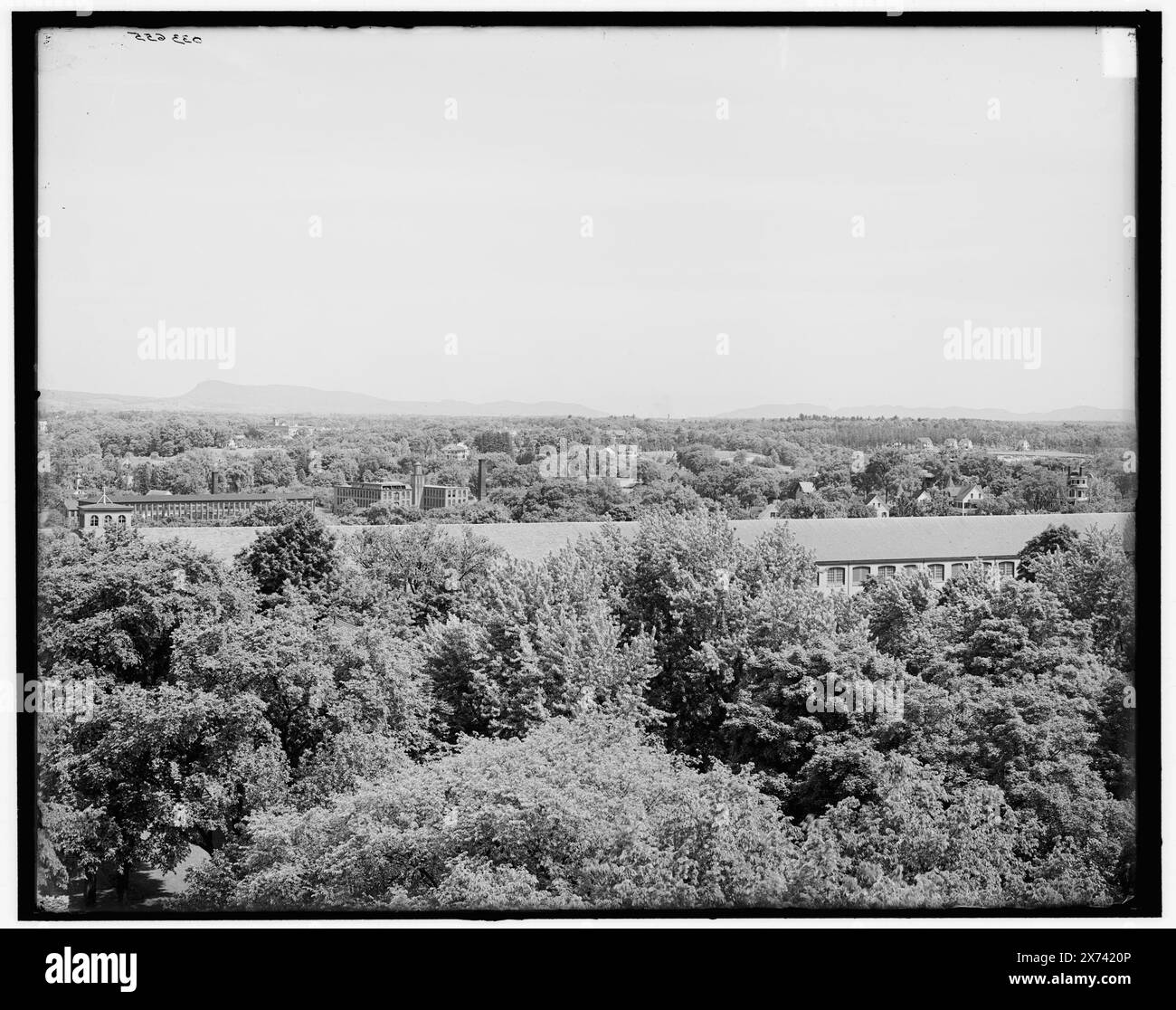 Armory tower Black and White Stock Photos & Images - Alamy