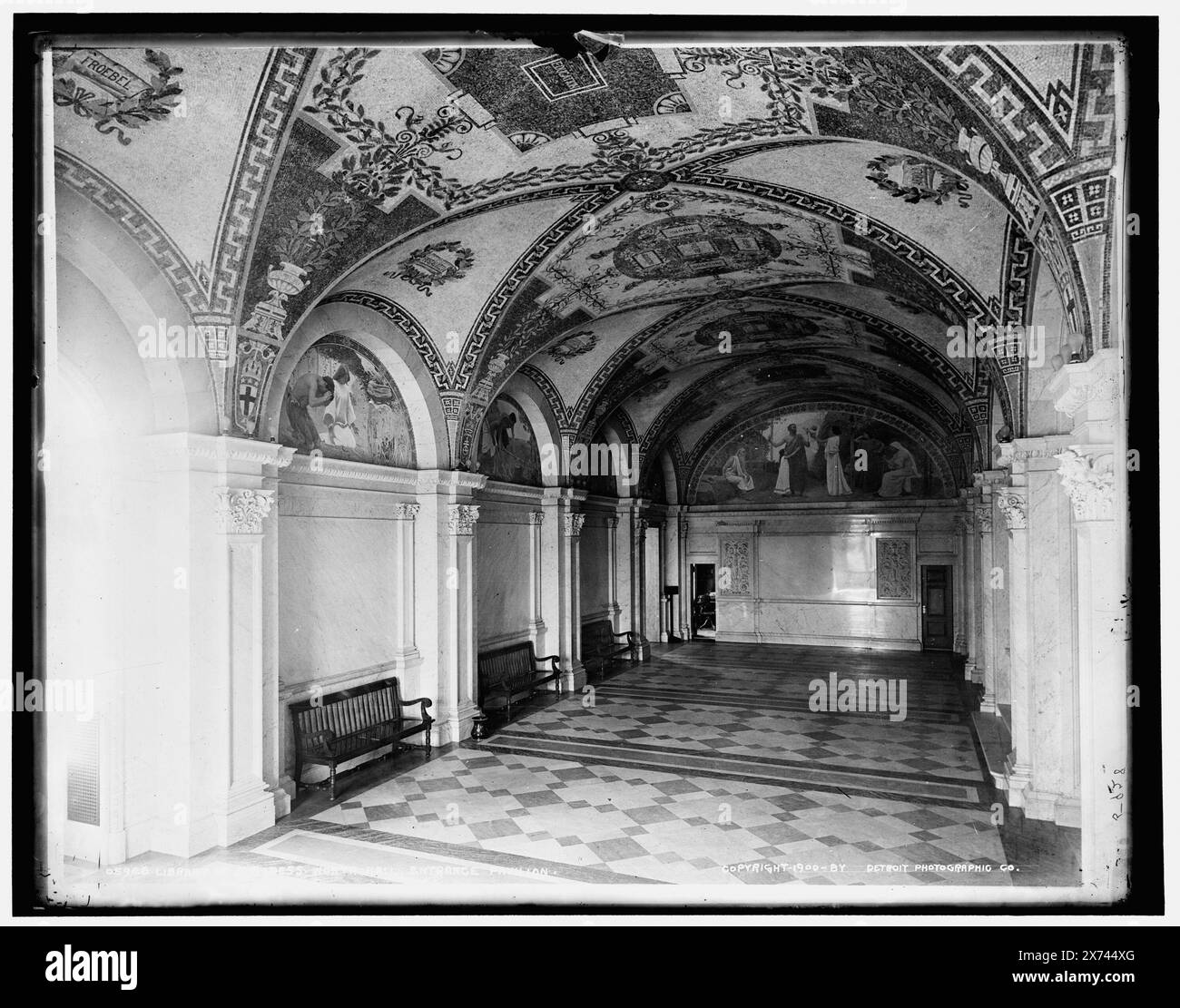 Library of Congress, north hall, entrance pavilion, Detroit Publishing Co. no. 05928., Gift; State Historical Society of Colorado; 1949,  Library of Congress Thomas Jefferson Building (Washington, D.C.) , Libraries. , Interiors. , United States, District of Columbia, Washington (D.C.) Stock Photo