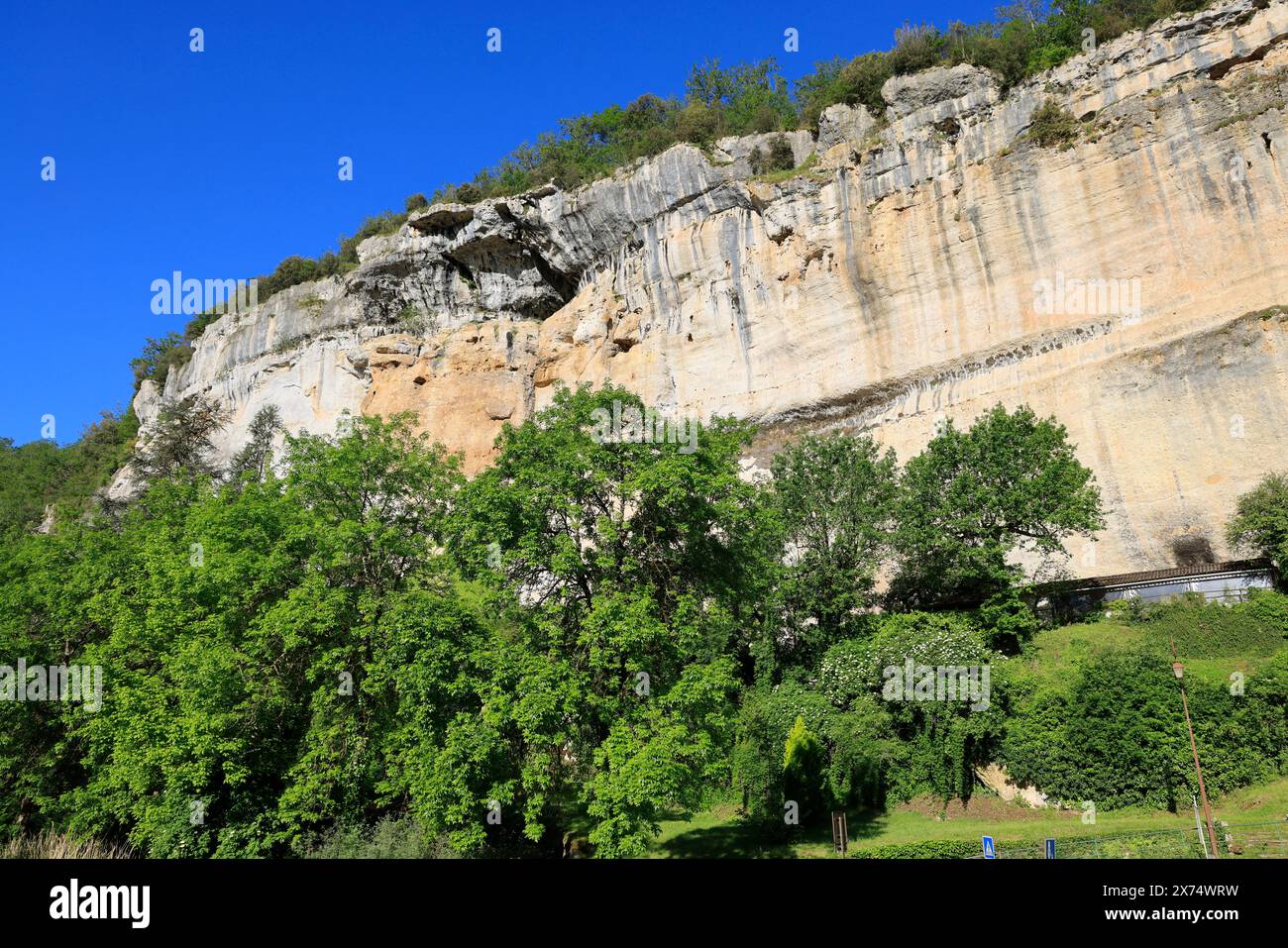 Commune Rocks The prehistoric site of Laugerie-Basse, rock shelter in the commune of ...