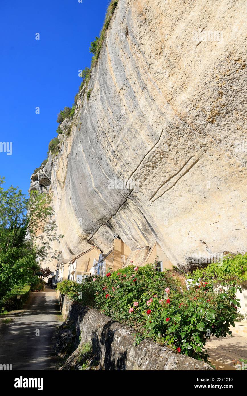 Commune Rocks The prehistoric site of Laugerie-Basse, rock shelter in the commune of ...