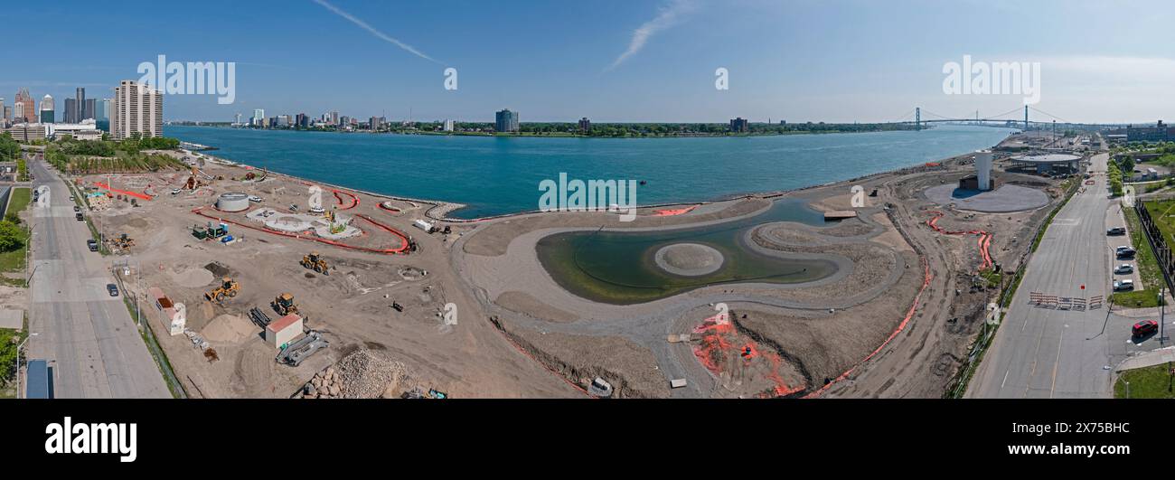 Detroit, Michigan - Construction of the a new park on Detroit's west riverfront. The 22-acre Ralph C. Wilson Centennial Park is scheduled to open in 2 Stock Photo