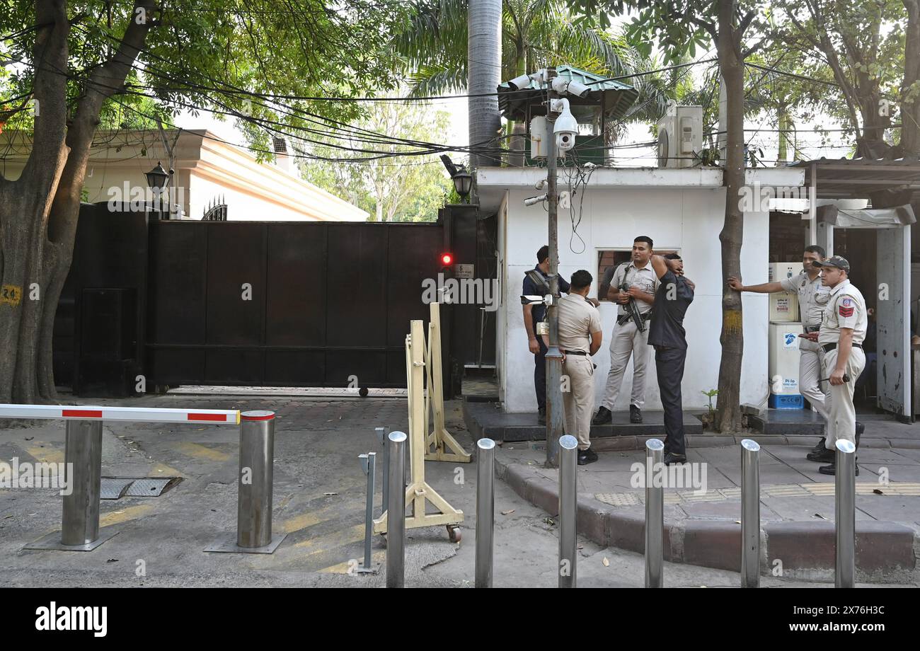 NEW DELHI, INDIA - MAY 17: Delhi Police officials stand guard outside Delhi CM residence, A team of Delhi police officials arrives at the residence of Delhi CM Arvind Kejriwal regarding the investigation of the case of Swati Maliwal on May 17, 2024 in New Delhi, India. A team of Delhi Police accompanied by forensic experts visited Chief Minister Arvind Kejriwal residence here Friday and collected evidence in connection with the alleged assault on party MP Swati Maliwal there, officials said. Maliwal was also taken to the CM's house to recreate the crime scene and the sequence of event. (Photo Stock Photo