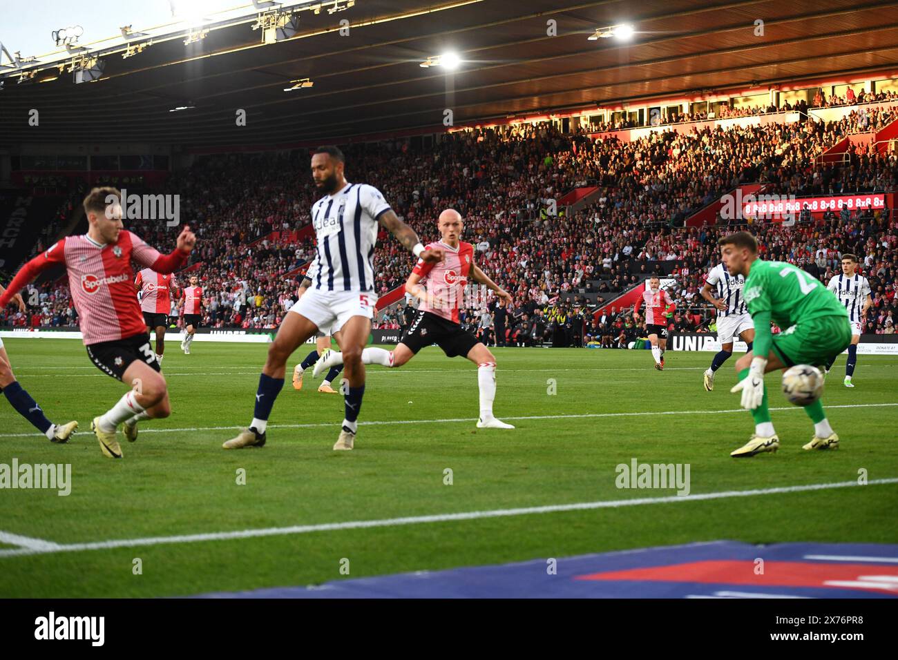 David Brooks of Southampton shoots just wide Southampton v West