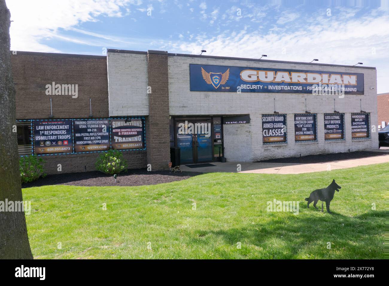 The exterior of Guardian Security Training who also offer firearms training, investigations and security. On Grand Blvd in Deer Park, Long Island, NY. Stock Photo